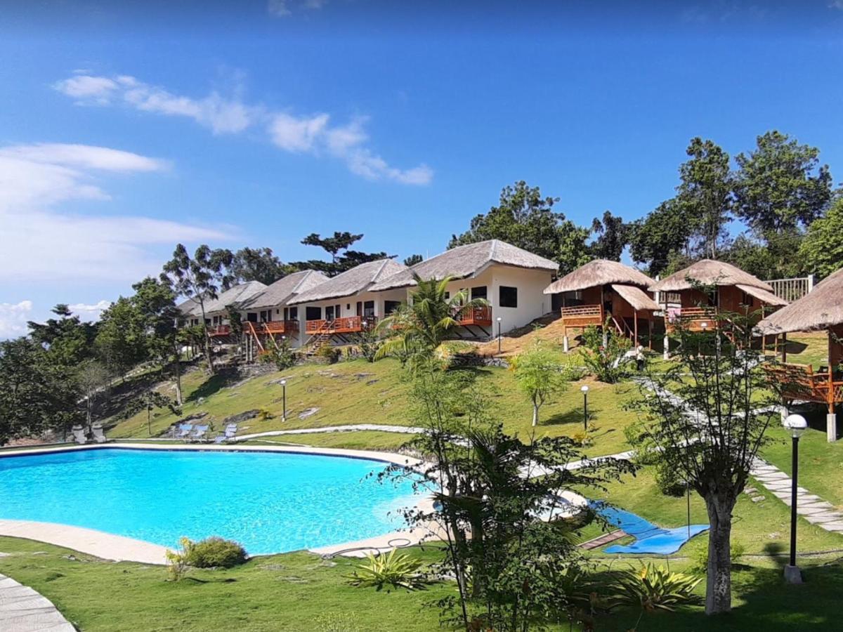 Cuestas Beach Resort And Restaurant Badian Kültér fotó