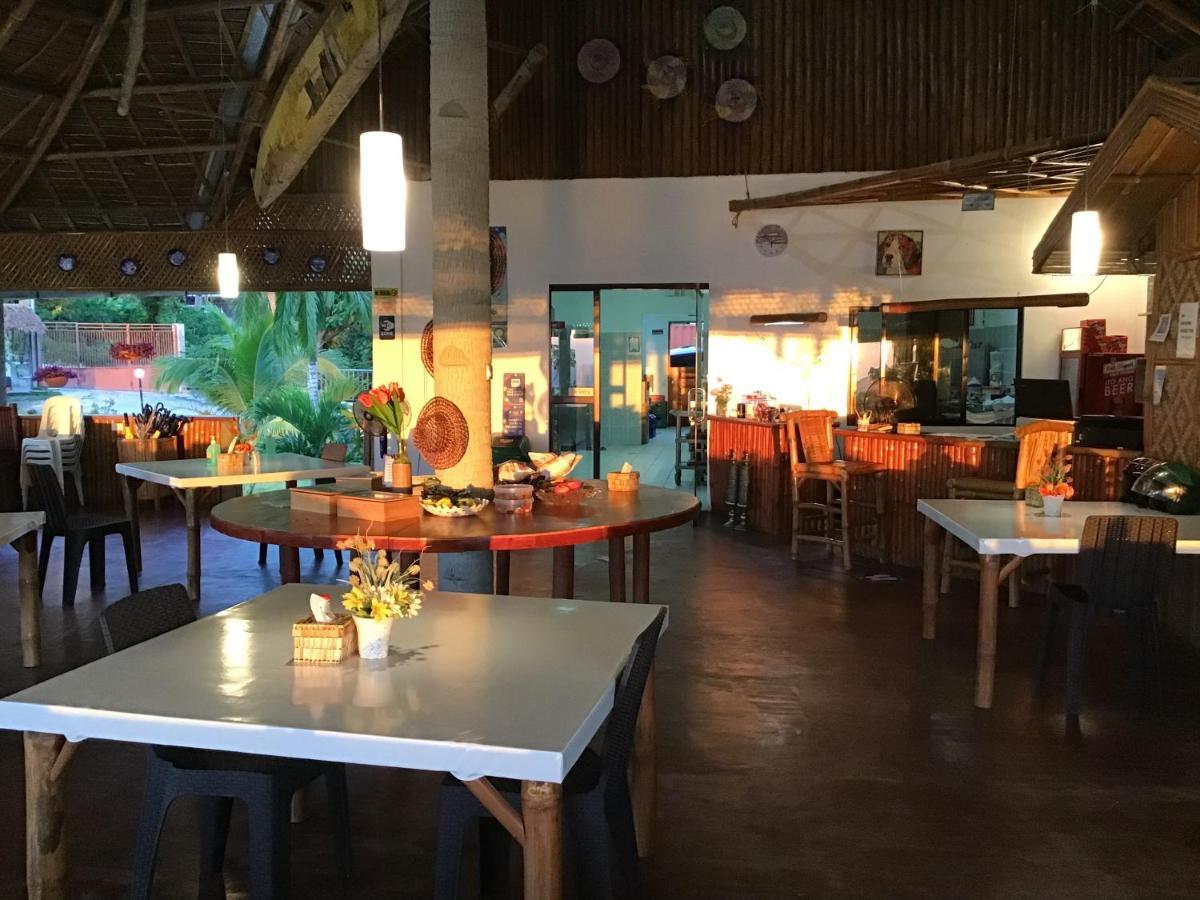 Cuestas Beach Resort And Restaurant Badian Kültér fotó