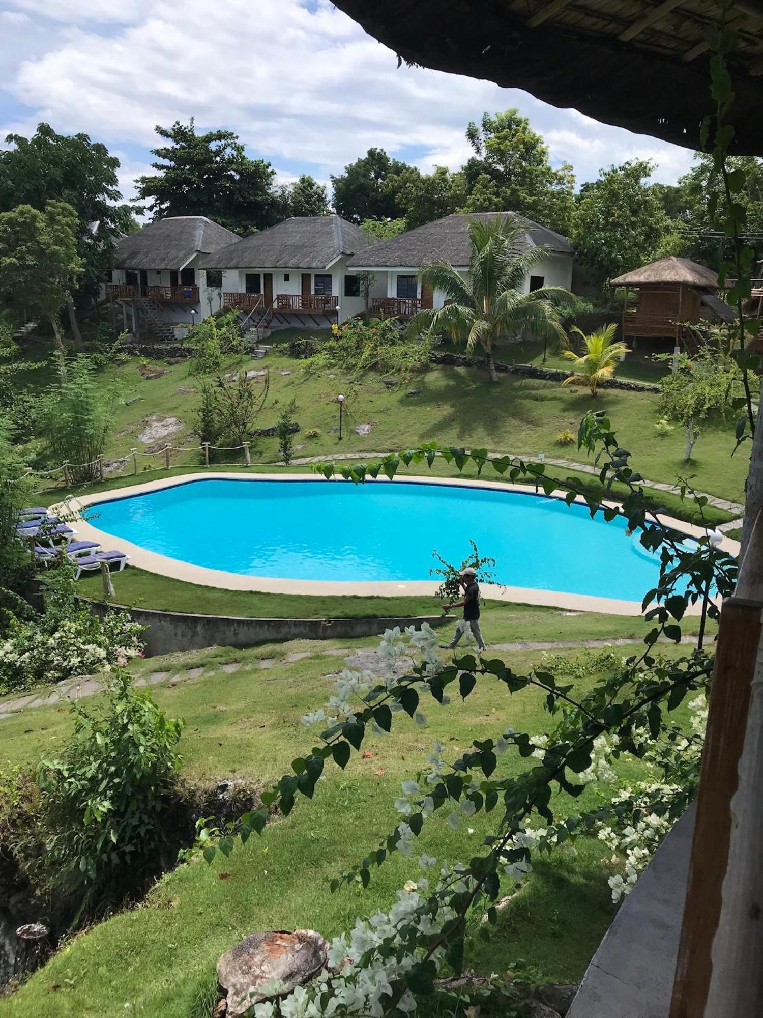 Cuestas Beach Resort And Restaurant Badian Kültér fotó