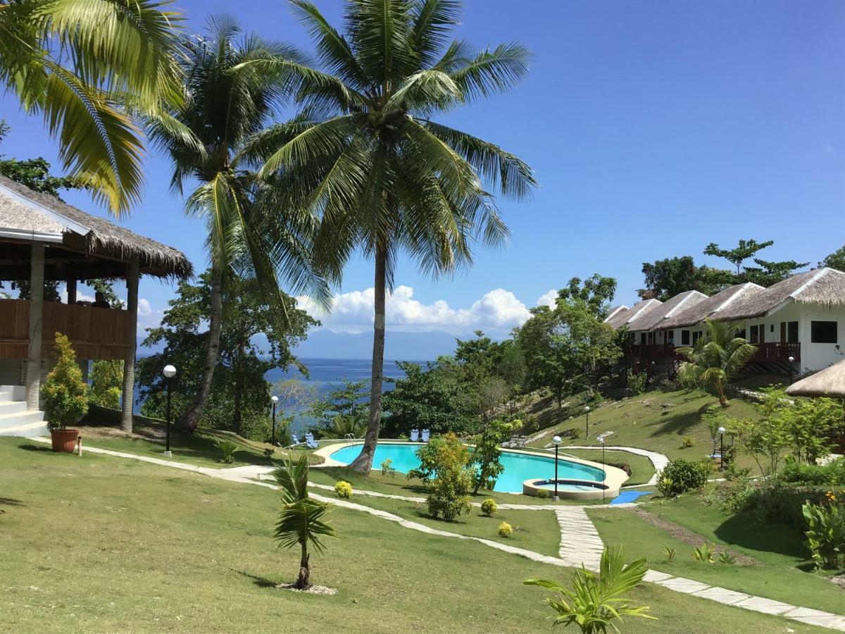 Cuestas Beach Resort And Restaurant Badian Kültér fotó